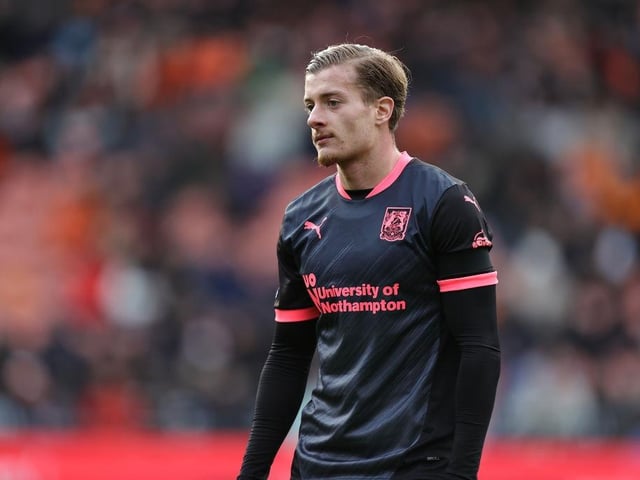 He started shakily but grew into the game and came up with a couple of lovely balls into the box, setting up chances for Hoskins and then Roberts. Less involved in the second half... 7