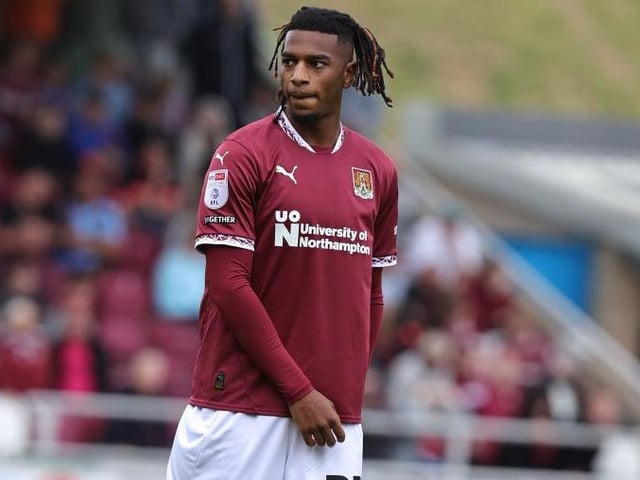 Sent on with the licence to attack from right-back and he charged forward a few times, not least when so nearly setting up a late winner... 6.5