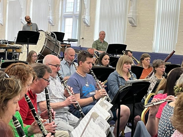 More clarinets and some percussion