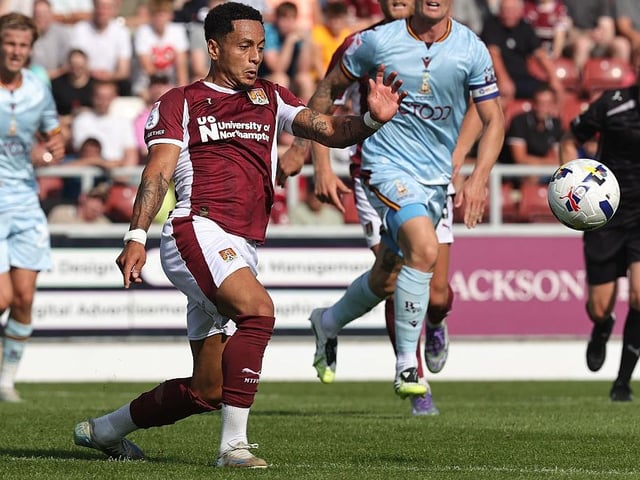 Racked up the miles but many of them were spent chasing lost causes. He possessed the pace to hurt Bradford's back-line had the service into him been more accurate and consistent. Very nearly reached Wheatley's low cross and that was as close as he came to scoring... 6