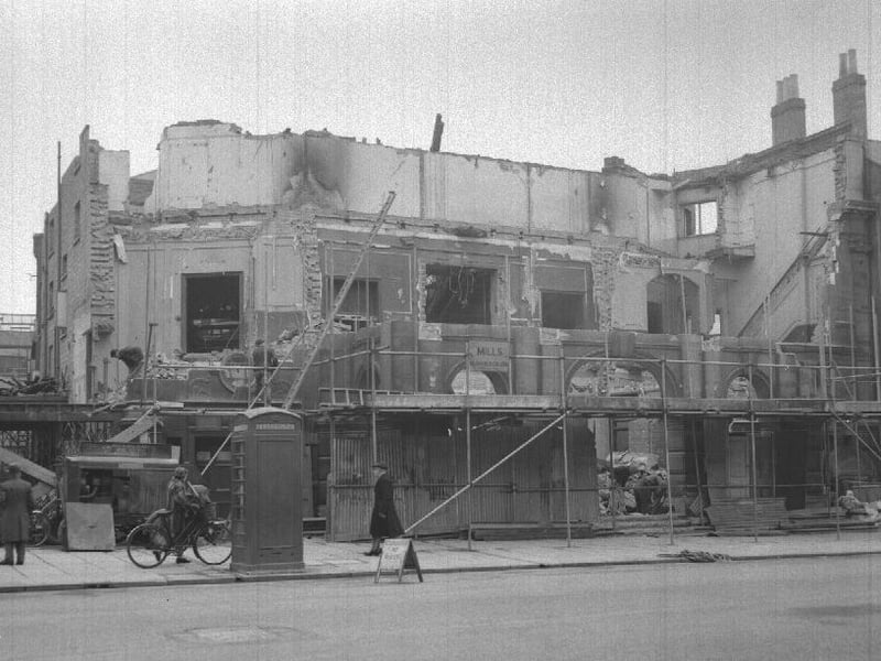 Demolition of the New Theatre, Abington Street, February 20, 1960