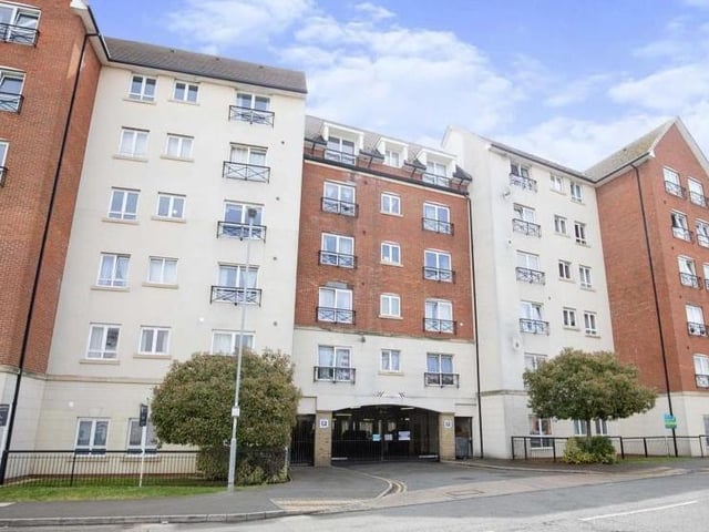 Located in Northampton town centre is this two bedroom apartment situated on the fourth floor. Benefits include parking and a convenient location for all local amenities including Northampton train station. For sale by the Modern Method of Auction.