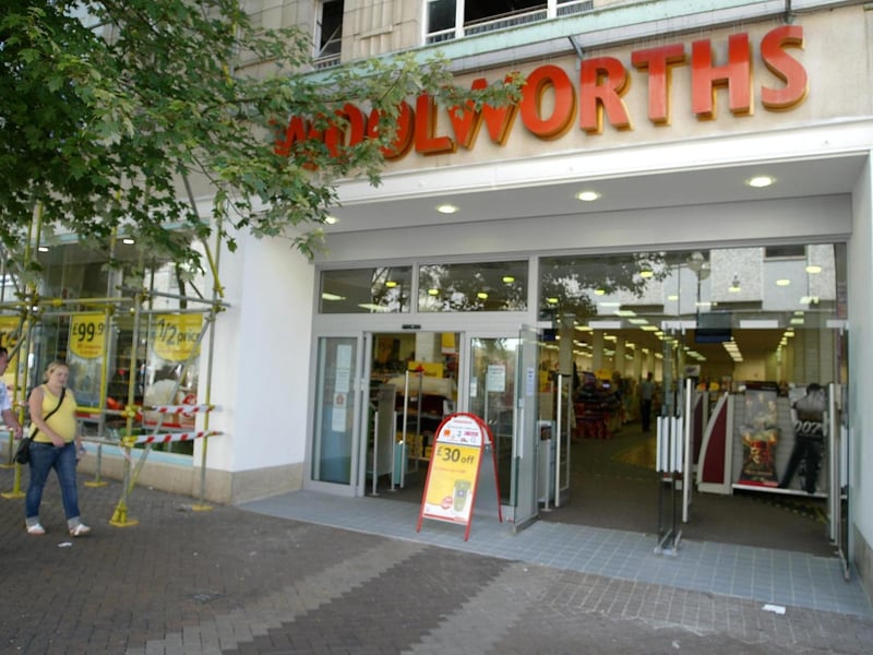 2006 - Woolworths on Abington Street, with work going on to refurbish it