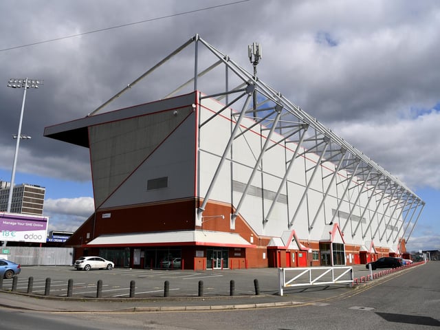 Home win: 49%
Draw: 25%
Away win: 26%