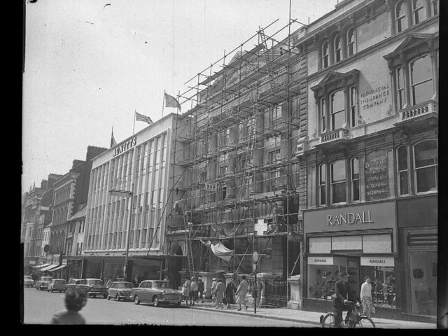 Drapery, Northampton, July 26, 1962
