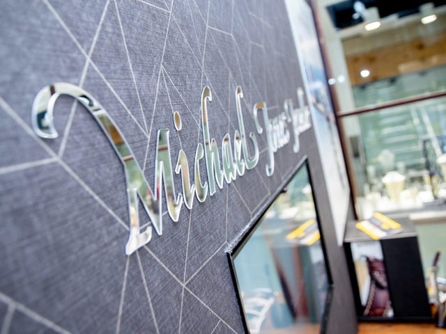 The stunning ice sculpture at Michael Jones Jeweller