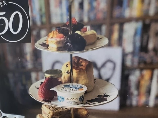 4.6 stars from 131 reviews.