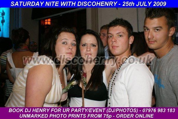 Nostalgic pictures from a night out down Bridge Street 15 years ago