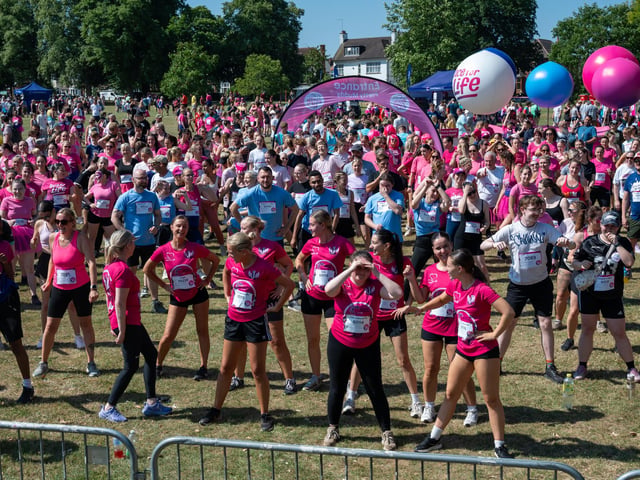 Runners taking part in the Pretty Muddy Race For Life at Abington Park in Northampton on Saturday, July, 11, 20026. Photo by David Jackson.