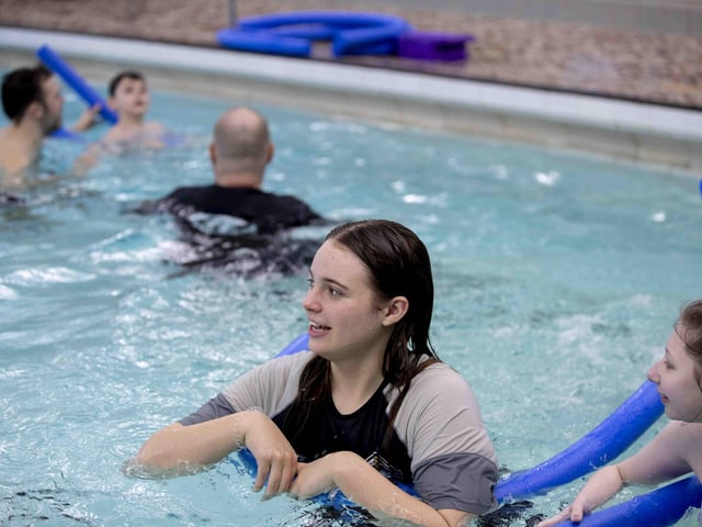 The event was held on Saturday February 25 at The Duston School. It aimed to get participants who cannot swim started, and assess and improve the ability of those who already can swim.