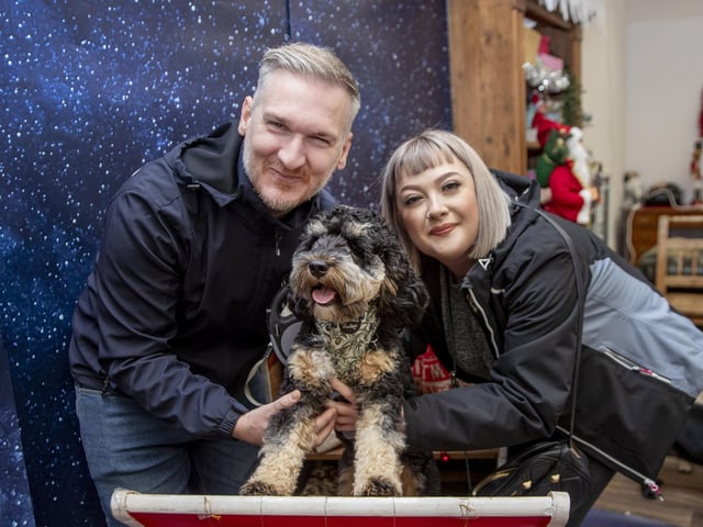 Teddy’s Dog Care, situated in Wootton, hosted a luxury Santa Paws Grotto experience for dogs on Saturday December 17, 2022.