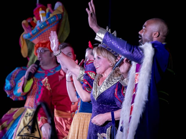 The festive event took place in Becket's Park on Saturday November 25 and saw plenty of family activities like ice skating, silent discos, live entertainment and more.