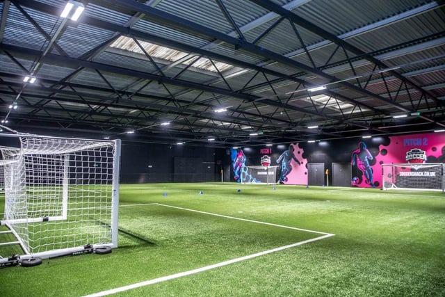 Soccer Shack, a football facility at Kingsfield Business Park on Gladstone Road, Kings Heath, celebrated its grand opening at the start of August. It quickly became a popular destination, with a variety of features designed to cater to visitors of all ages and needs. The venue also provides unique birthday party experiences.