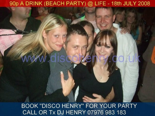 A trip down memory lane to a Friday night out in Northampton town centre 18 years ago