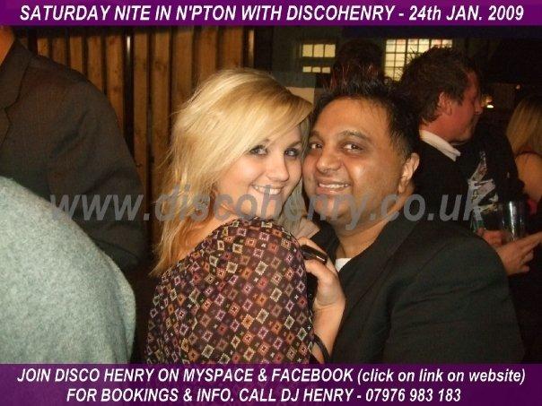 A January 2009 Saturday night out at Balloon Bar