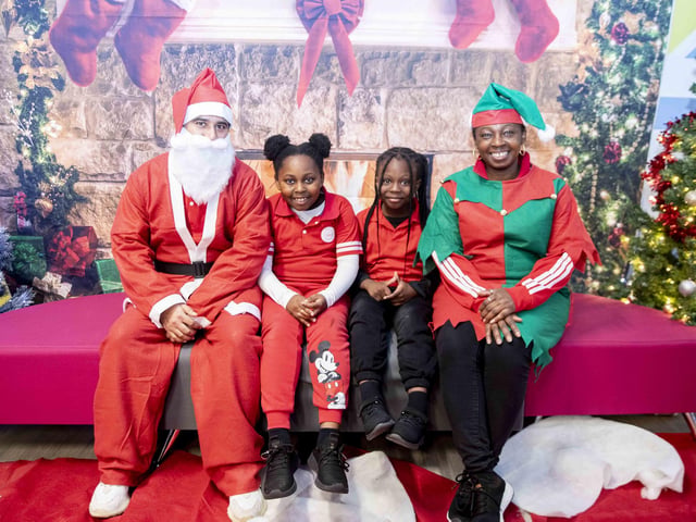 In the penultimate weekend before Christmas, many came along to enjoy what was on offer.