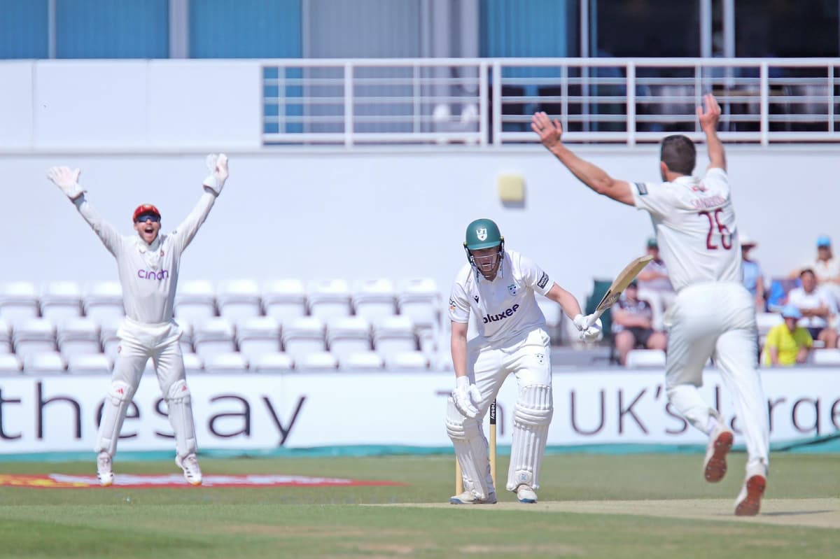 Roderick rescues Worcestershire as Northants fail to ram home early ...