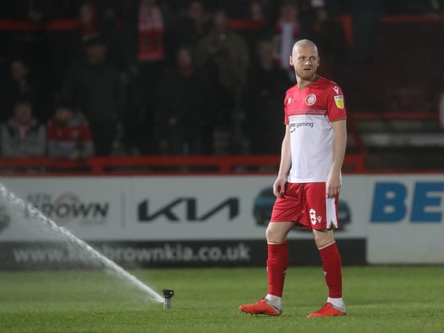 Win the league: 45%
Promotion chances: 85%
Play-off chances: 16%