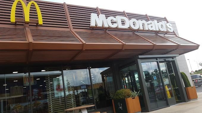 McDonald's - Markham Vale Services - has a rating of 3.9 from 1,872 Google reviews.