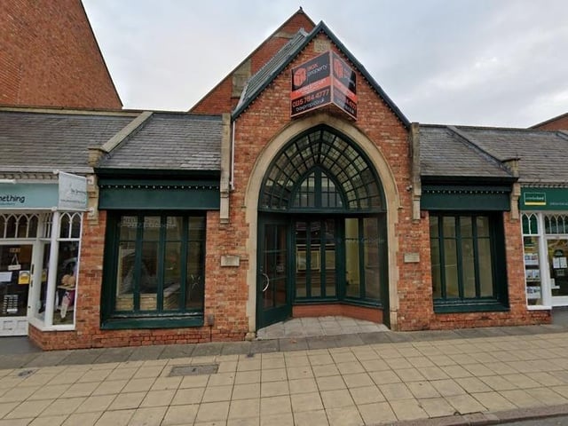 Yakut Lounge at 245-247 Wellingborough Road. Last inspected: 11 October 2021