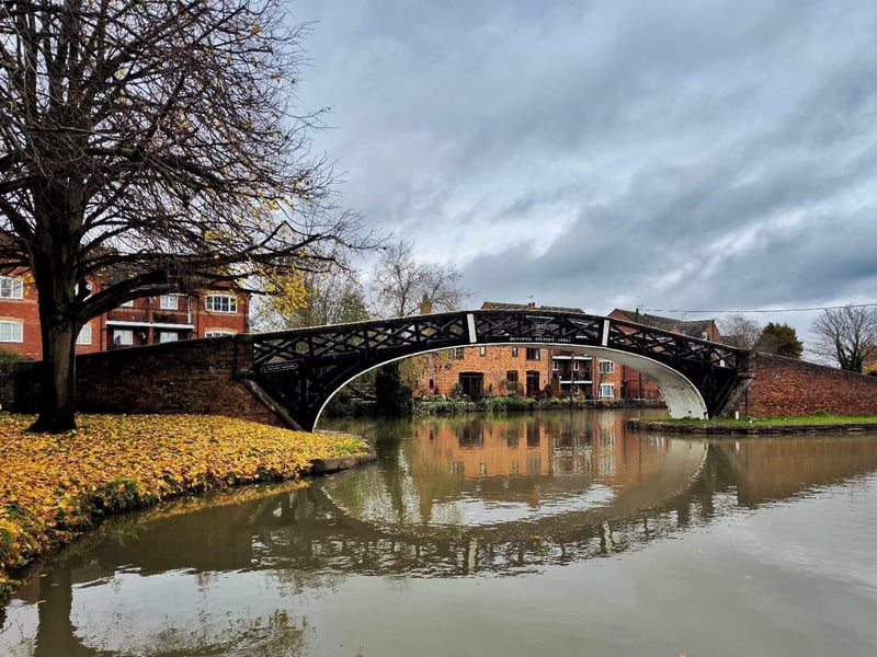 The sights were pictured while the husband and wife were travelling around England.