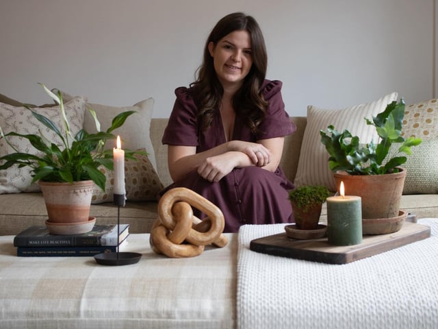 Louise Miller-Chalk is the founder of Miller & Chalk, a luxury soft furnishings brand. The business owner is the mastermind behind the meticulous attention to detail that goes into creating the products – spanning feather cushions, made-to-measure curtains and blinds, table linen and blankets. The journey began in 2016 when Louise launched the business under the name ‘Gracie Lu’ selling luxury pet products, and rebranded to Miller & Chalk four years later in 2020.