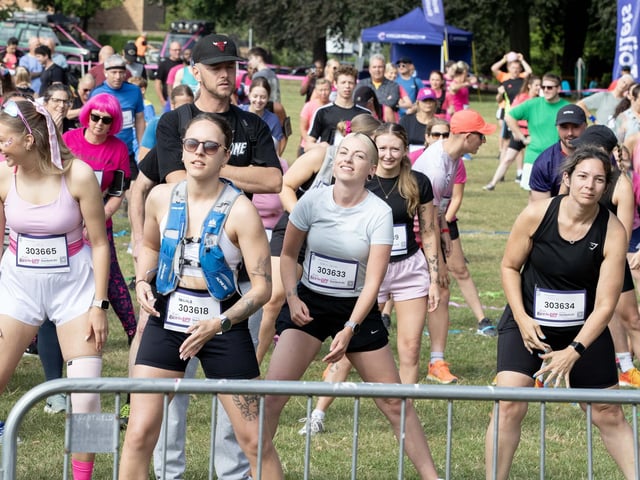 Hundreds of participants ran, jogged and walked around Abington Park on Sunday to raise money for Cancer Research UK.