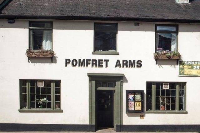 The Pomfret Arms is proud to serve great beer and a new food menu, and has a ‘spectacular’ beer garden to make the most of in the warm weather. The venue is also home to a variety of live music offerings. Rating: 4.6 stars based on 479 Google Reviews. Location: 10 Cotton End, Cotton End, NN4 8BS. Phone number: 01604 555119.