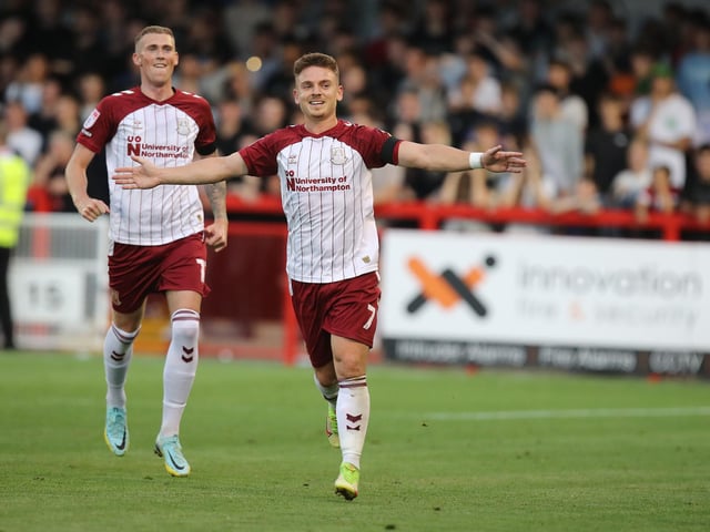 In the form of his life and there was no better way to mark his 300th game for the club. Terrific finish for his first before clever thinking and execution for the second. Five goals for the season and nine in his last 10 games stretching back to last term. More superb work to set up the winner. Outstanding performance, outstanding achievement... 9.5 CHRON STAR MAN