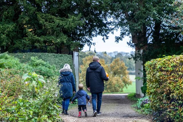 Explore the Gardens and Parkland