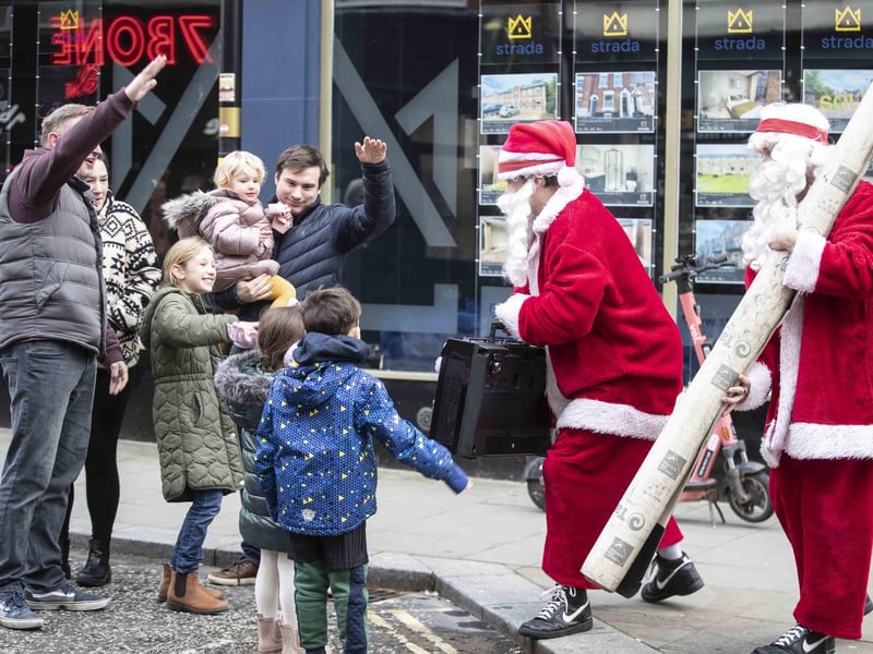 St Giles’ Street was closed to traffic to allow shoppers to walk freely down the road, which created a welcoming, community feel.