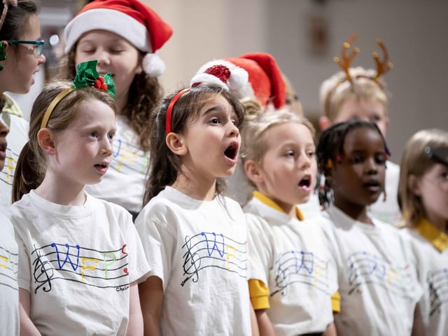 The service, hosted by Cynthia Spencer Hospice, took place on Tuesday (December 10), and encouraged people to remember loved ones this Christmas.