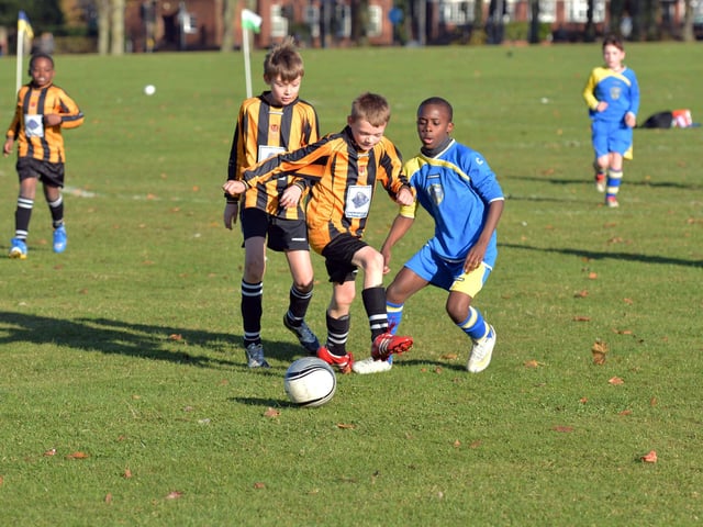 Action from Parklands Tigers v Kingsthorpe Jet Hunters in Nov 2012.