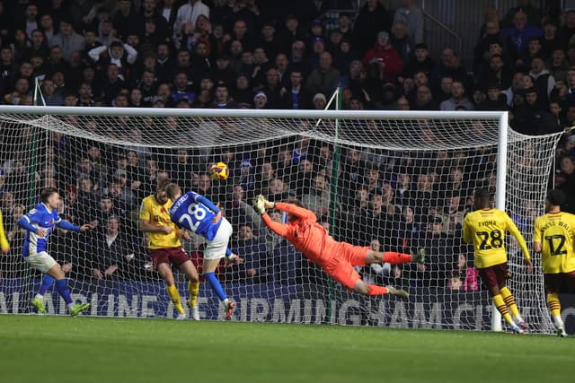 Pinnock's last-gasp strikes rescues sensational point for Cobblers against ...
