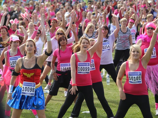 2011 - Over a thousand women take part in the 10k Race for Life at Abington Park in Northampton.