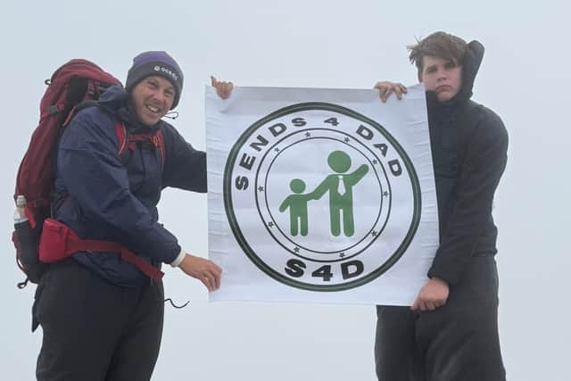 Sends 4 Dad at Scafell Pike