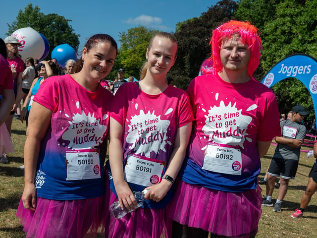 Runners taking part in the Pretty Muddy Race For Life at Abington Park in Northampton on Saturday, July, 11, 20026. Photo by David Jackson.