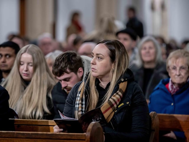 The service, hosted by Cynthia Spencer Hospice, took place on Tuesday (December 10), and encouraged people to remember loved ones this Christmas.