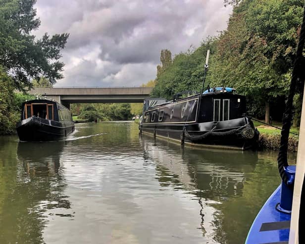 Tranquility on the water - peace and quiet on the Grand Union Canal 