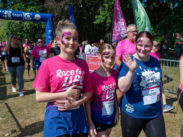 Runners taking part in the Pretty Muddy Race For Life at Abington Park in Northampton on Saturday, July, 11, 20026. Photo by David Jackson.