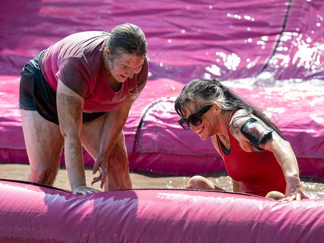 Runners taking part in the Pretty Muddy Race For Life at Abington Park in Northampton on Saturday, July, 11, 20026. Photo by David Jackson.