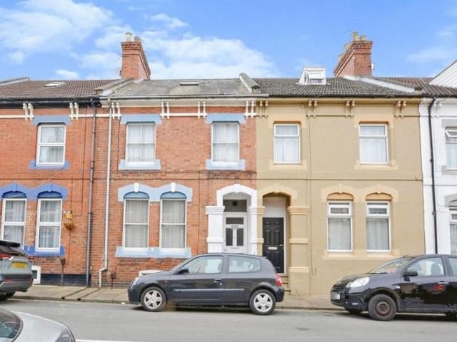 A versatile six-bedroom terraced house located close to all local amenities. Accommodation briefly comprises of entrance hall with access to the cellar, lounge, dining room and kitchen/breakfast room. First floor comprises of four bedrooms and a family bathroom. Second floor comprises of two additional double bedrooms. This property is for sale by the Modern Method of Auction.