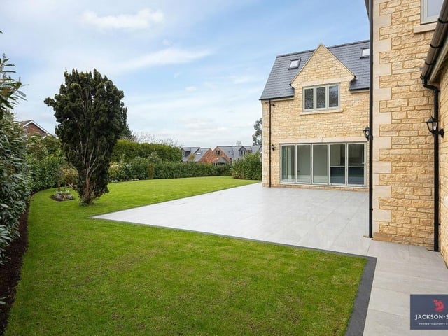 All of this could be yours for £1,095,000.
