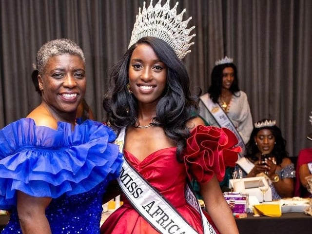 Miss Africa GB with her mum on the night