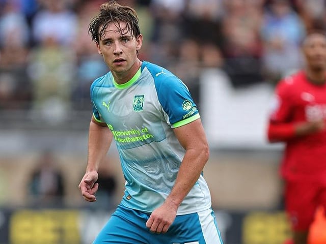 Cobblers were all over Orient for 25 minutes and that was largely down to the way he and Campbell dominated in midfield and constantly picked up second balls. Probably not a coincidence that Town have gone up a level since he came into the side. Dovetails nicely with those around him... 8