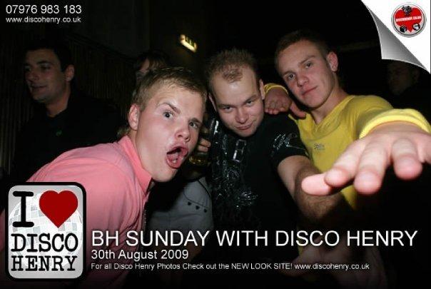 Nostalgic pictures from a night out down Bridge Street 14 years ago