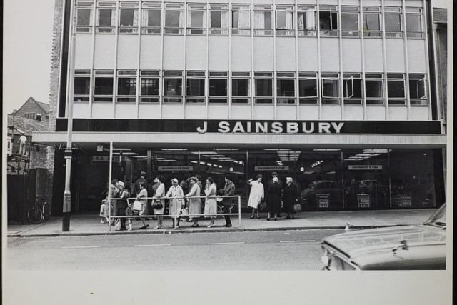 Do you remember Sainsbury's in the Drapery?