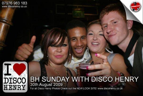 Nostalgic pictures from a night out down Bridge Street 14 years ago