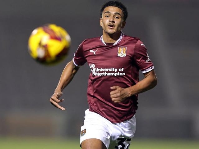 Another academy teenager who enjoyed a good night. Nothing spectacular but won his tackles and was really solid in his defensive work... 7.5