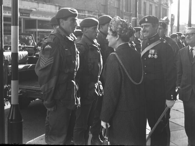 Date unknown - Parachute Battalion outside Northampton Town Hall